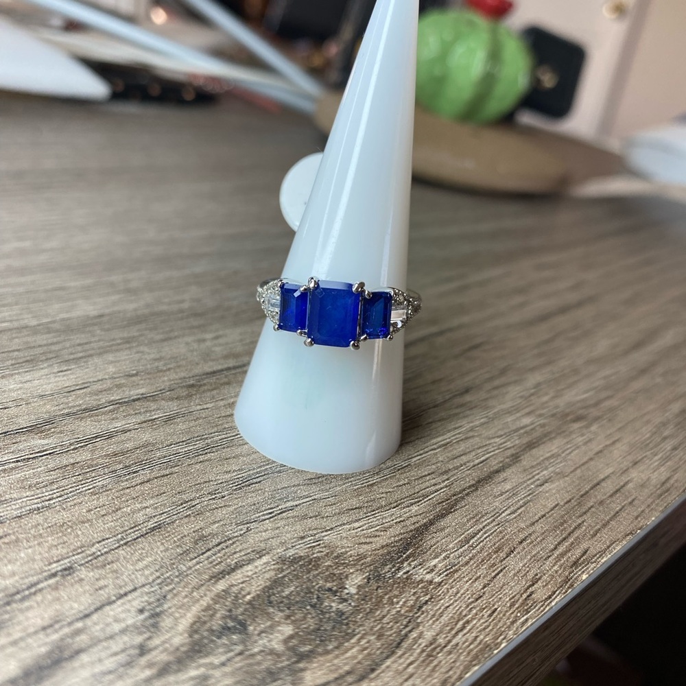 Bomb party ring